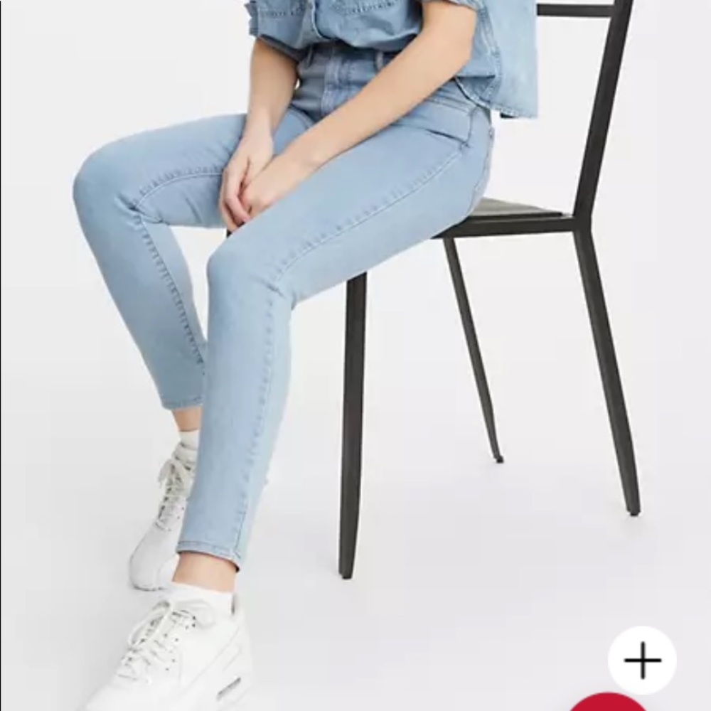 721 High Rise Skinny Jeans